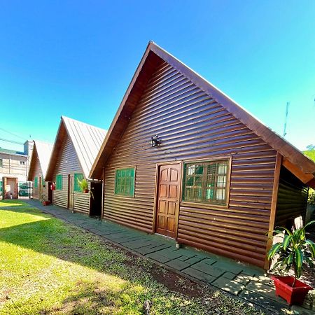 Cabanas MERALE Excelente Ubicacion Puerto Iguazú Exterior foto