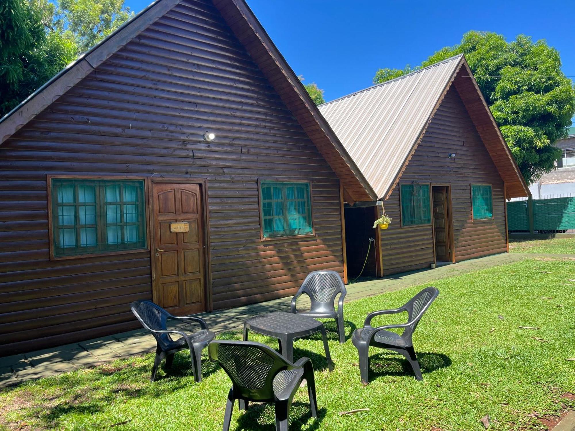 Cabanas MERALE Excelente Ubicacion Puerto Iguazú Exterior foto